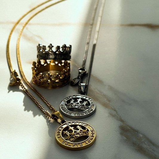 Crown Pendant (Silver)